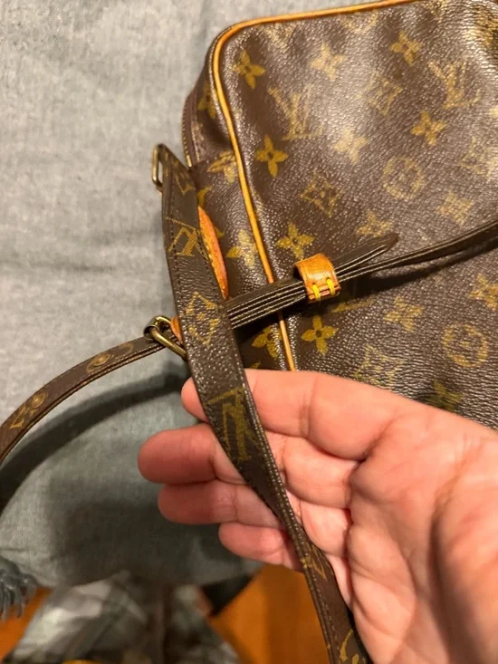 Louis Vuitton Monogram Mini Crossbody Bag (Vintage) unisex - Picture 16 of 16